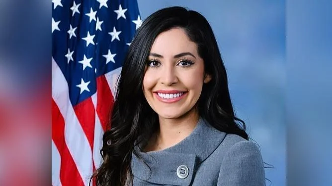 Rep Luna